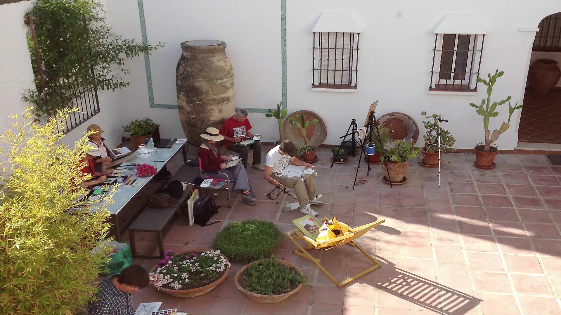 מאלגה Apartamentos Turisticos La Mundial