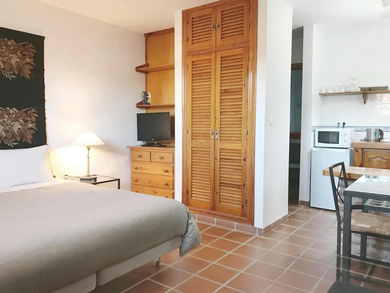Apartamentos Turisticos La Mundial Málaga