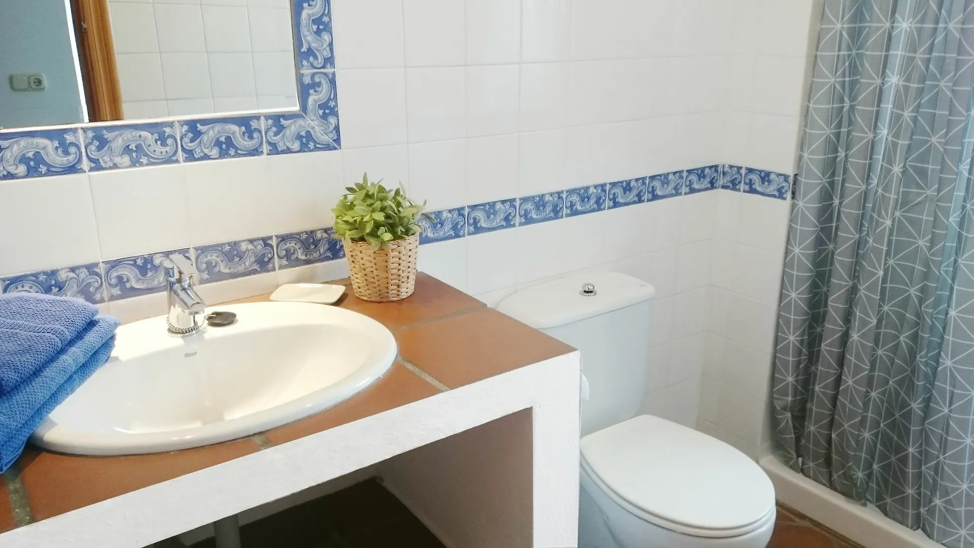 Apartamentos Turisticos La Mundial Málaga
